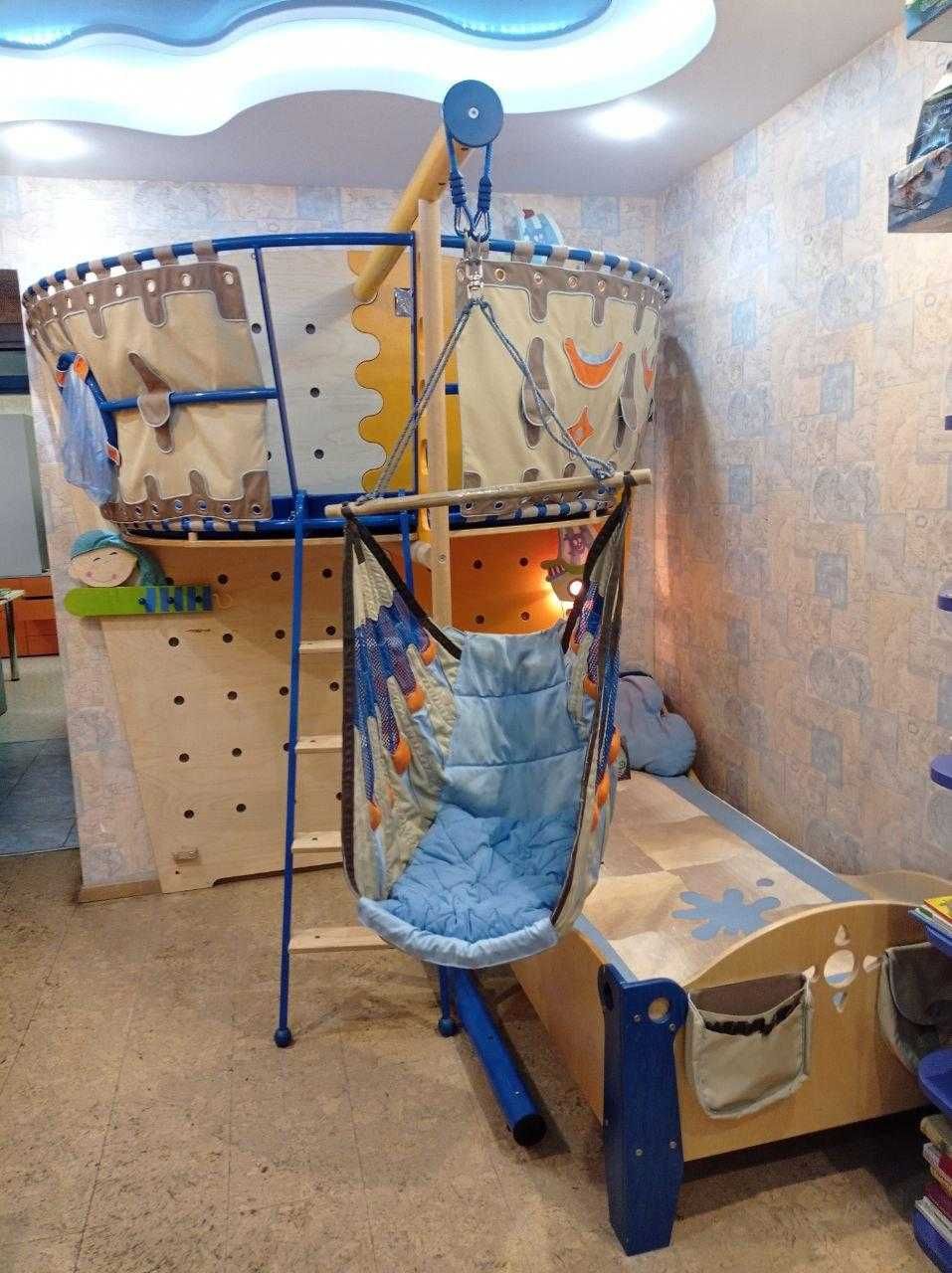Детская спальня HABA  в морском пиратском стиле 230x180x240 см (Б/У)