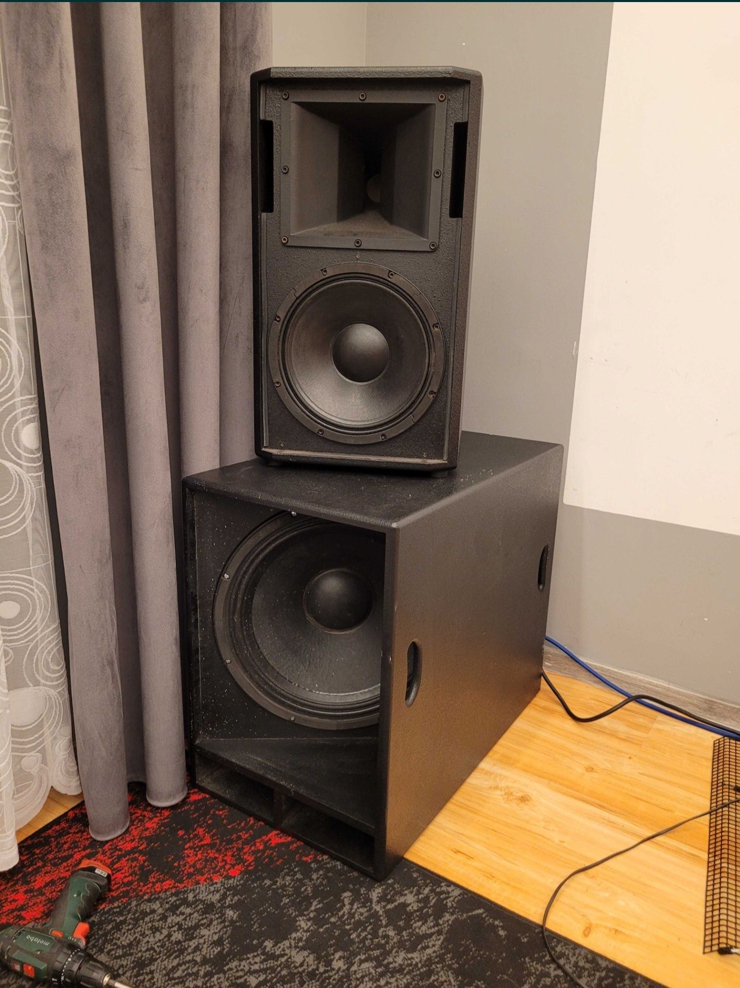 Zestaw ścierański góry 12" doły 18" b&c pol audio