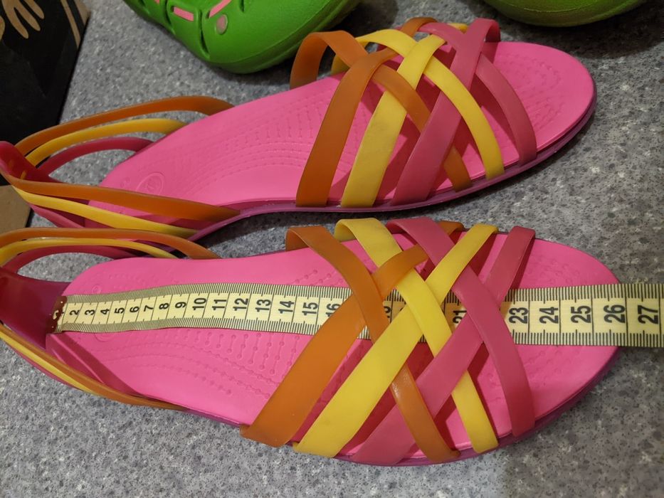 Босоніжки Crocs  Крокс босоножки