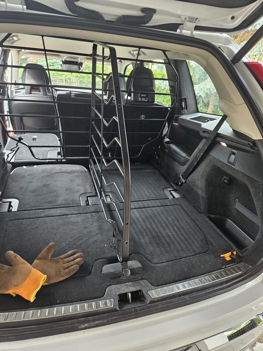 Klatka dla psa Volvo XC90 II (2016–) – komplet oryginalny Volvo