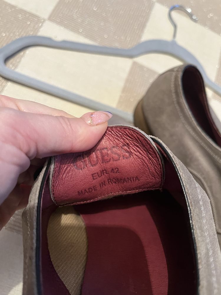 Guess buty męskie zamszowe eleganckie 43/44 markowe szare