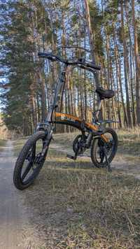 Електровелосипед LiKE.BiKE ( 250W 36V 7.8Ah )
