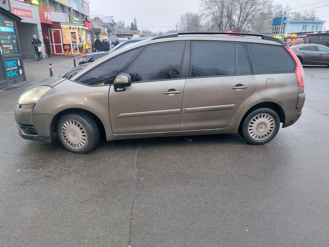 Продам Сітроен с4 гранд пікассо 2007 рік