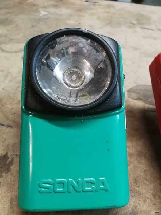 Conjunto de lanternas antigas