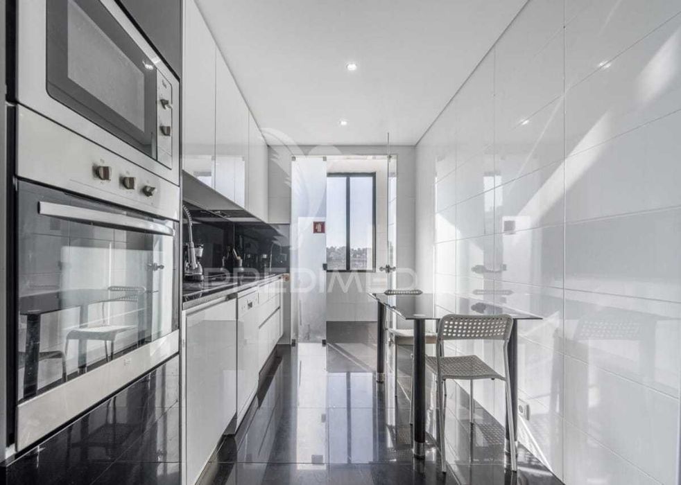 Apartamento T3. General Torres