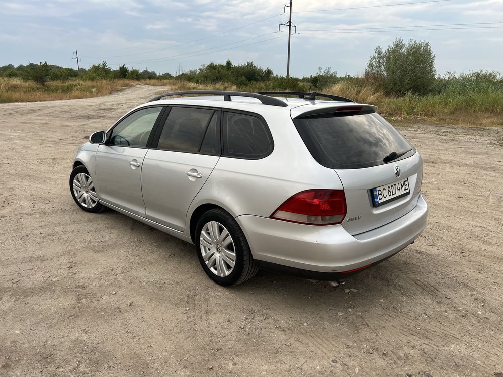 •	Економне та надійне авто для сім’ї! Volkswagen Golf 5