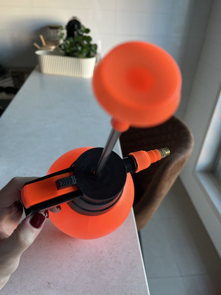 Pulverizador de pressão com bomba manual! NOVO