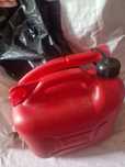 Kanister 5 l plastikowe i 20 l