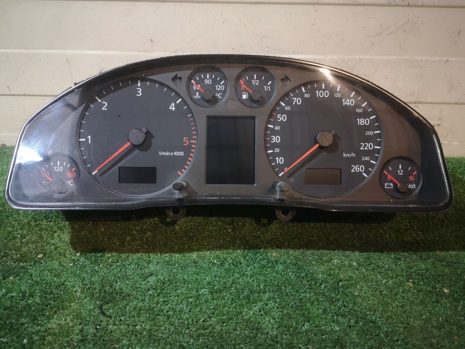 Audi A6 C5 2.5tdi licznik