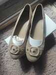 Baleriny buty damskie beżowe Graceland jak nowe rozm. 42