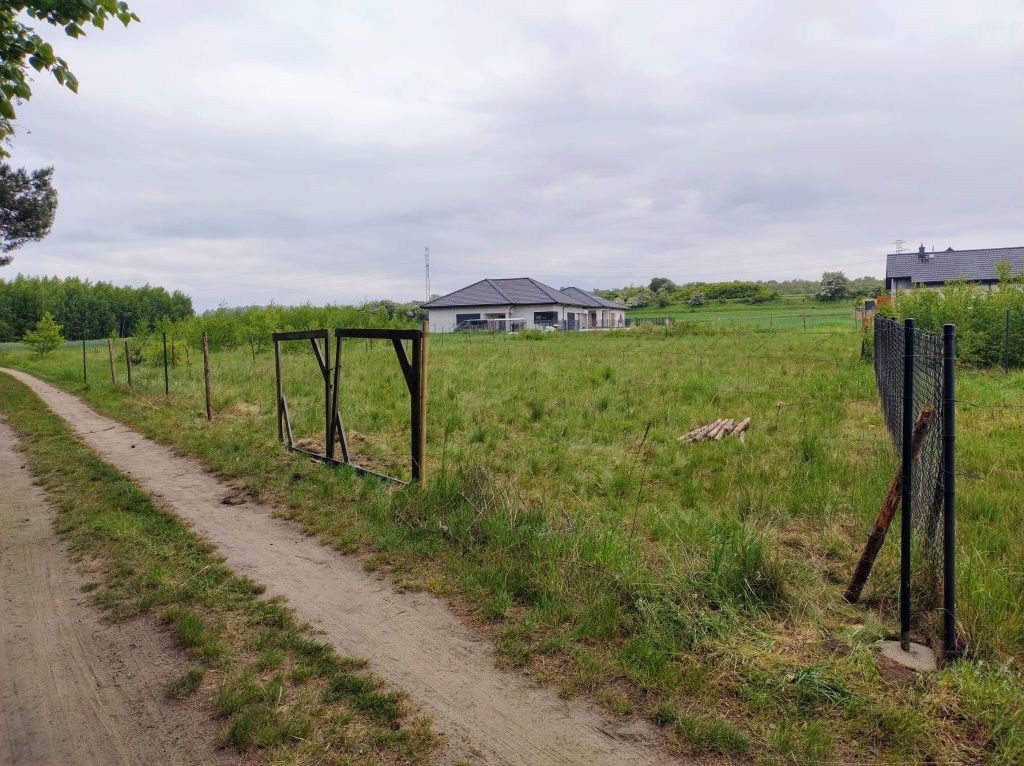 Działka budowlana w Lędzinach 827m2