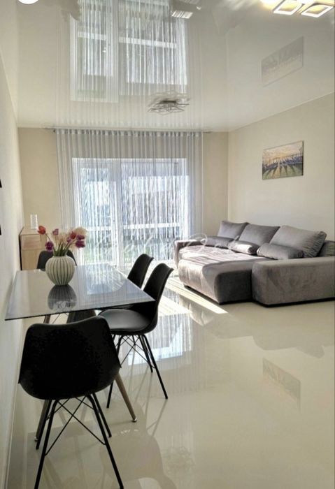 Здам Таунхаус поруч м .Осокорки.Перша оренда