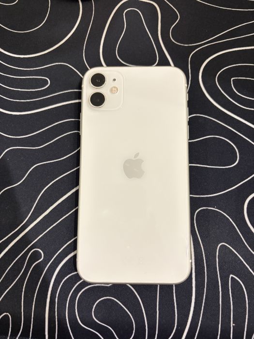 Iphone 11 128 Гб(+ зарядка, чохли)