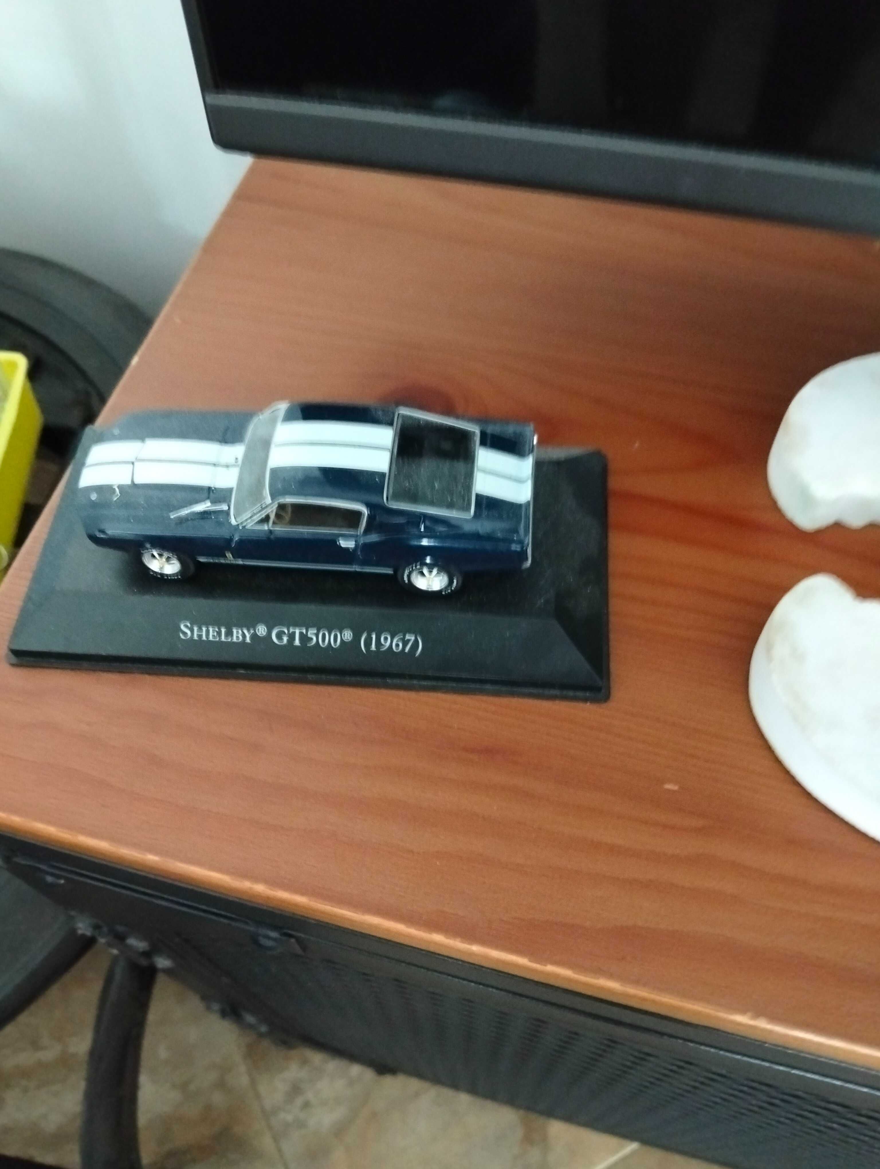 Miniatura de carros Ford Shelby