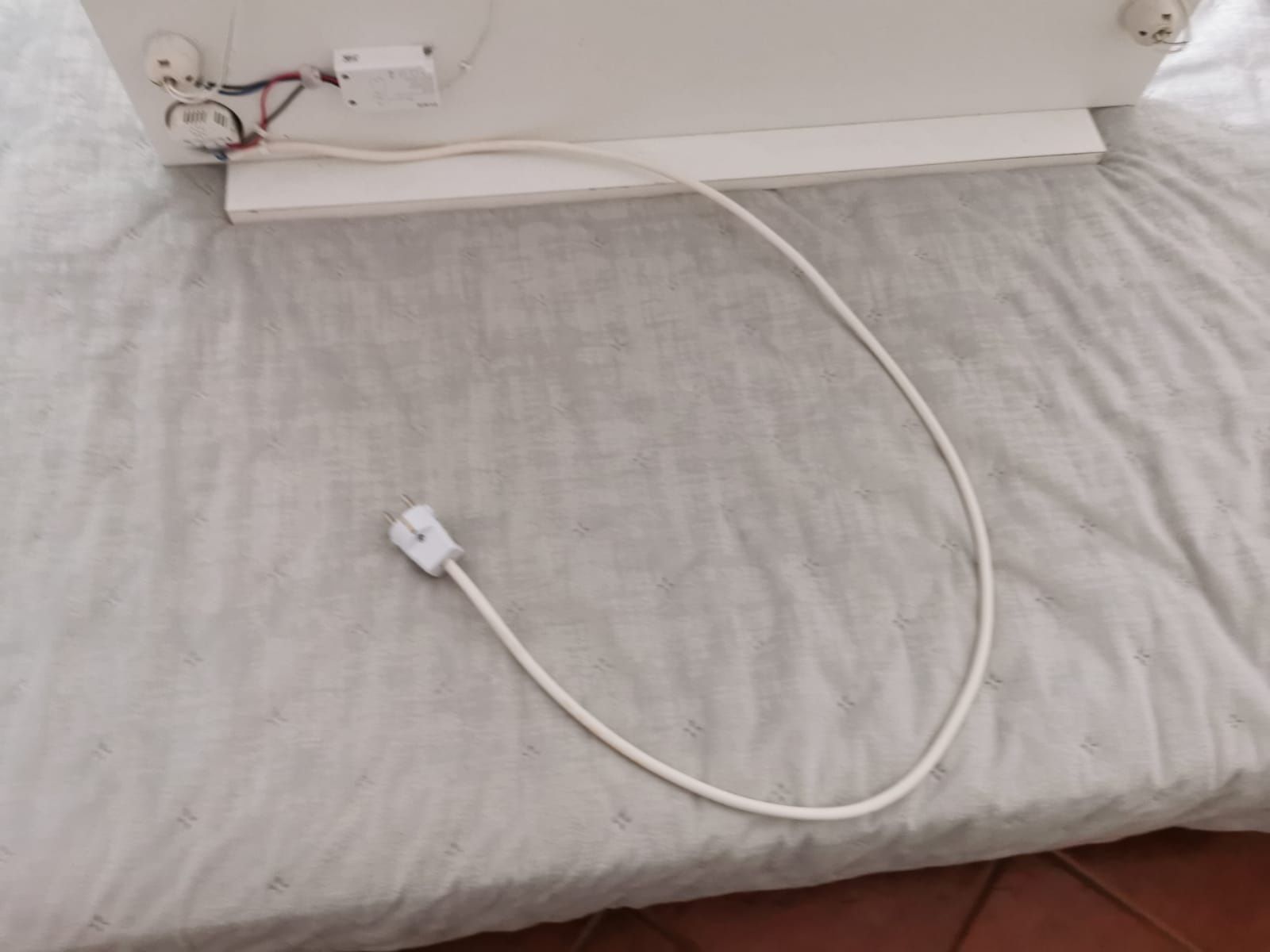 Espelho de maquilhagem com luzes estilo camarim