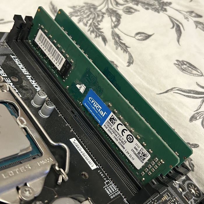 MSI Mortar B365m, i5 9400F, DDR4 16gb