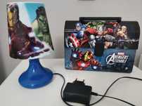 Zestaw Avengers lampka+kuferek