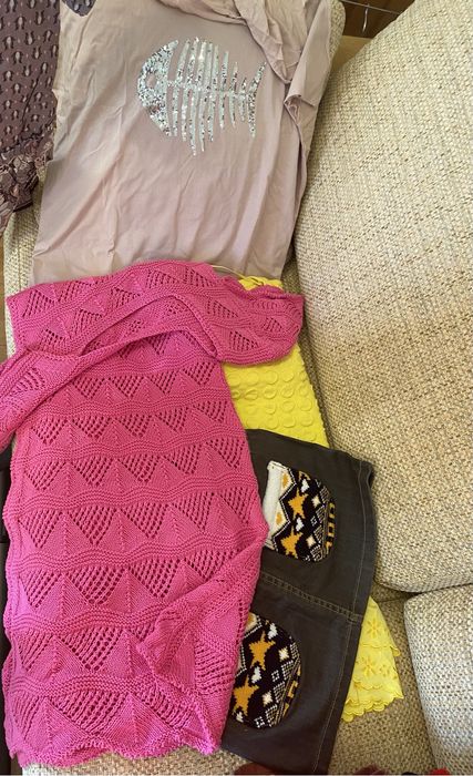 Вещи женские цена за все 1000  грн