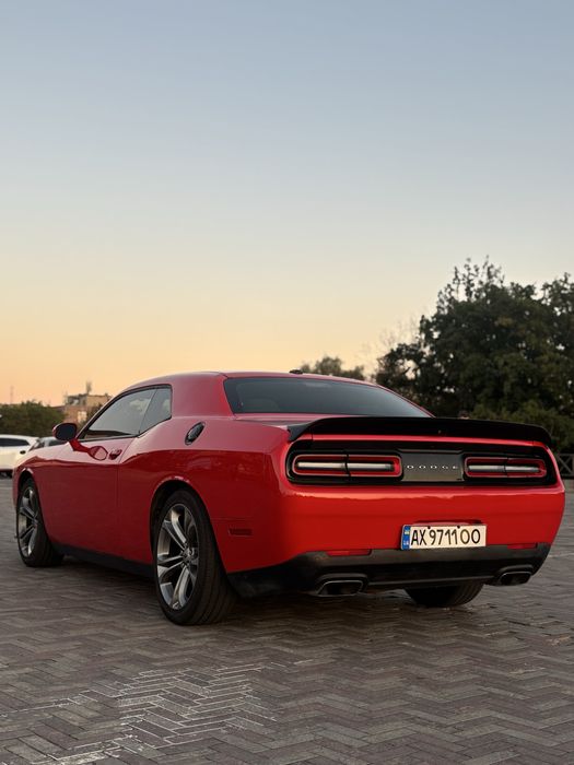 Dodge Challenger