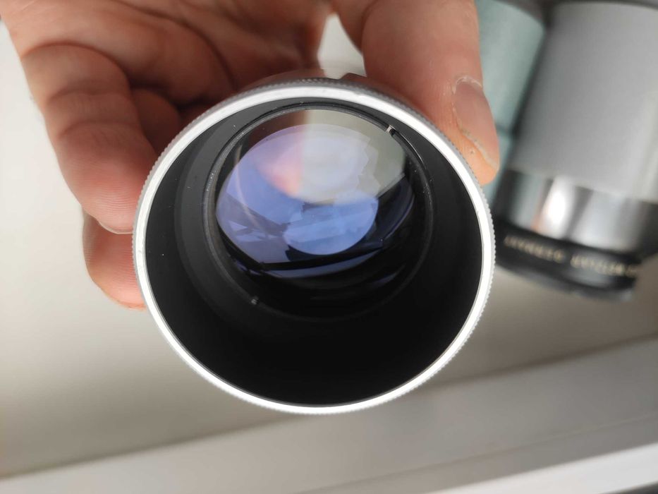 Объективы Leica Elmaron 2,8/150 mm,  Leica Hektor 2,5/100 mm.