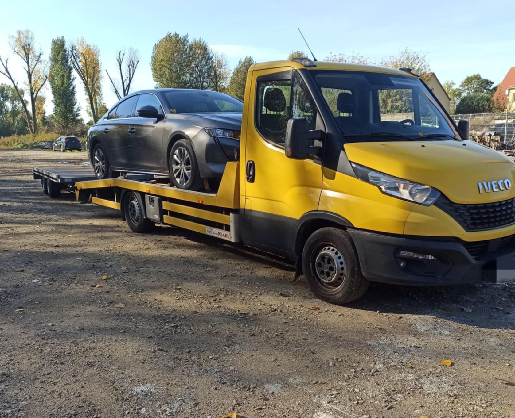 Pomoc drogową Transport aut maszyn 24/7
