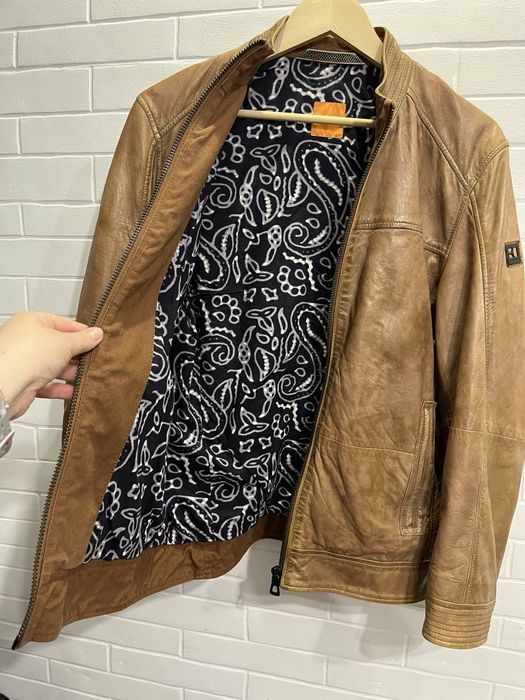 Шкіряна куртка Hugo Boss чоловіча оригінал