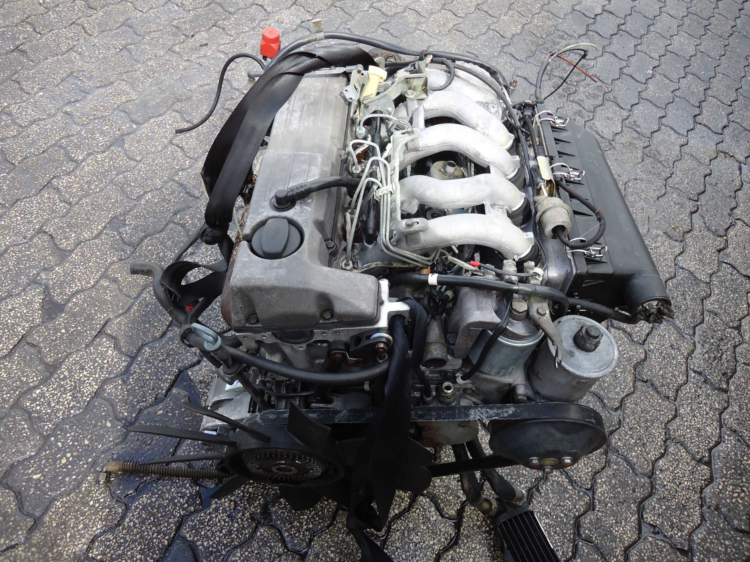 Motor Mercedes 250 D (OM602.912)