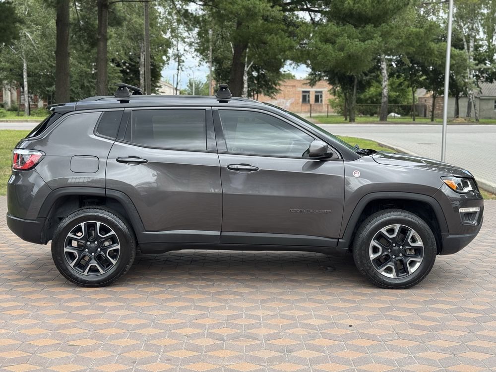 Продам Jeep Compass Trailhawk свіжо пригнаний