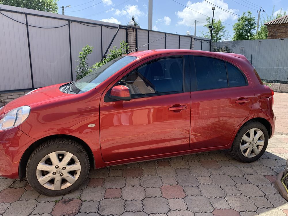 Продам автомобіль Nissan MICRA