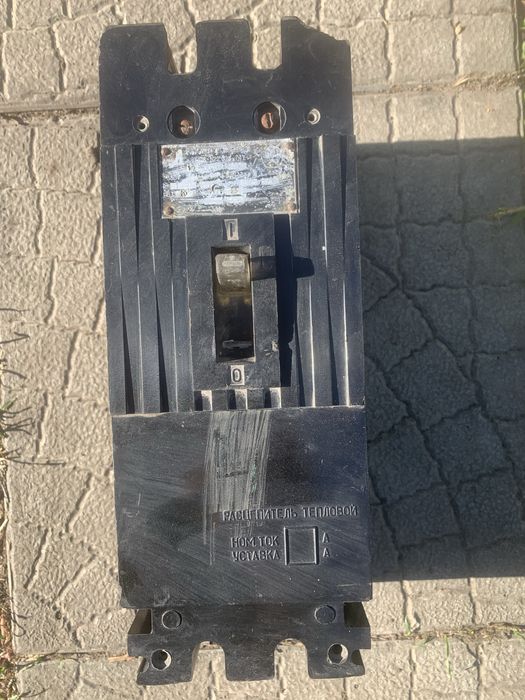 Автоматичний вимикач, тип А371, ТУ16-52.2028-74 Е, 160А ; 380 В.