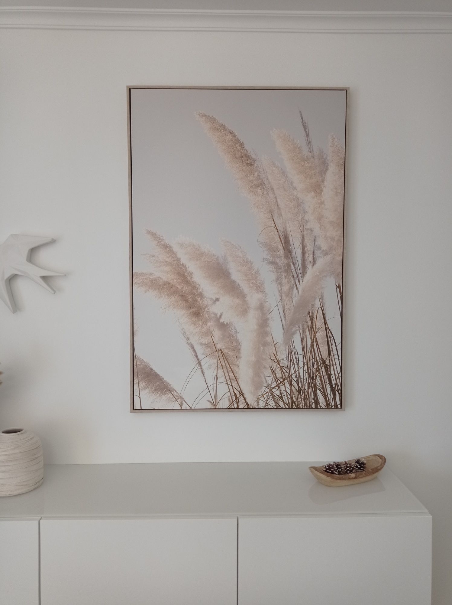 Quadro branco e bege