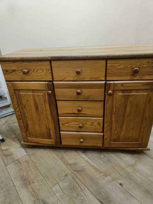 Komoda sosnowa na ubrania