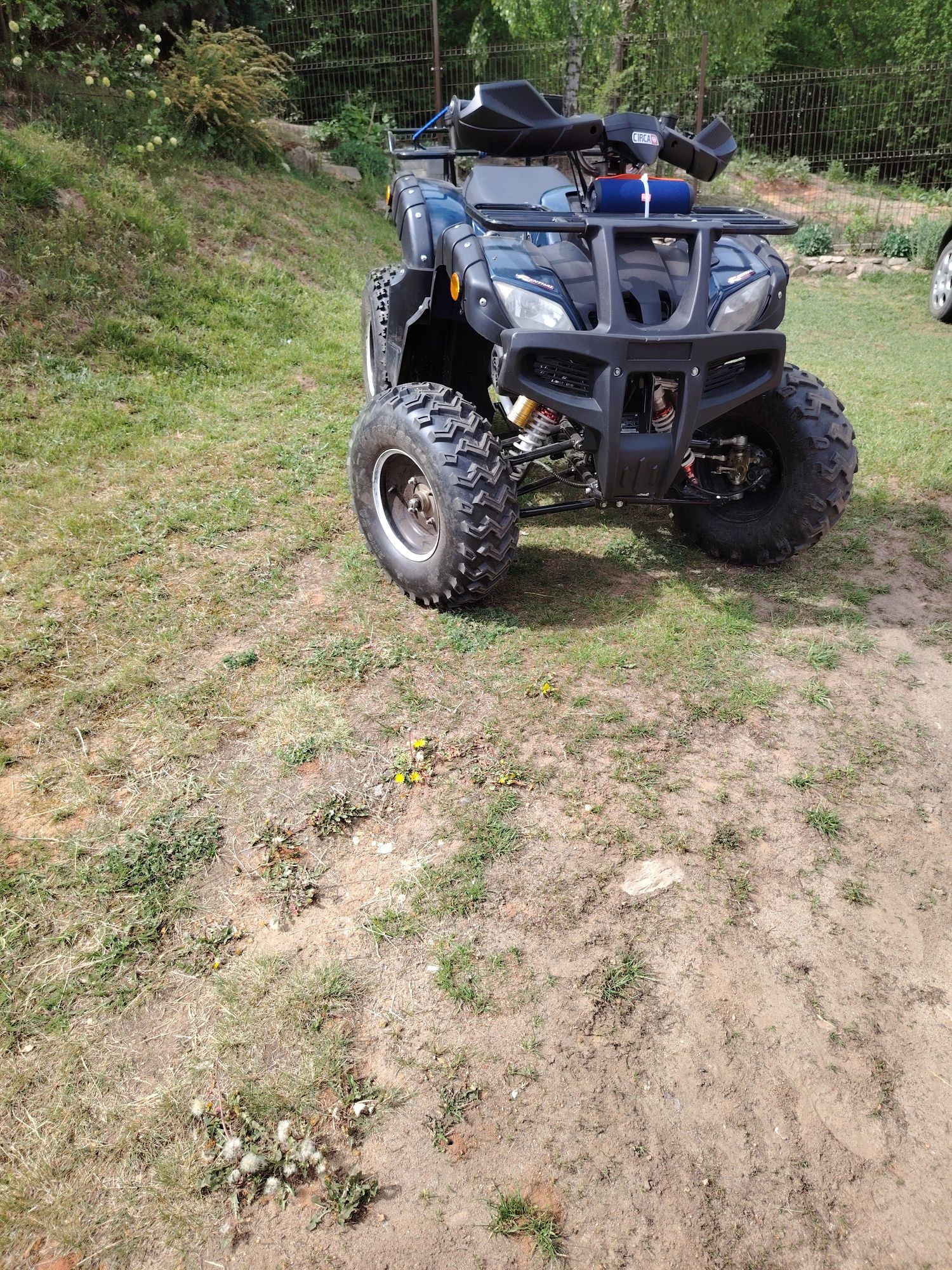 Quad 250 automat