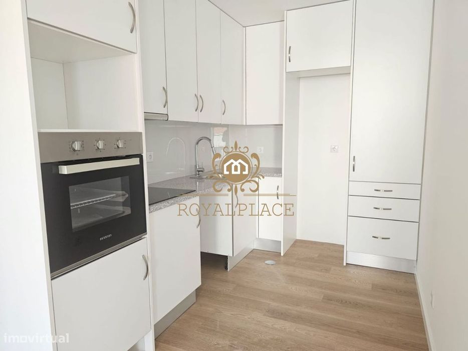 Apartamento T1 para arrendamento em Bonfim - Porto