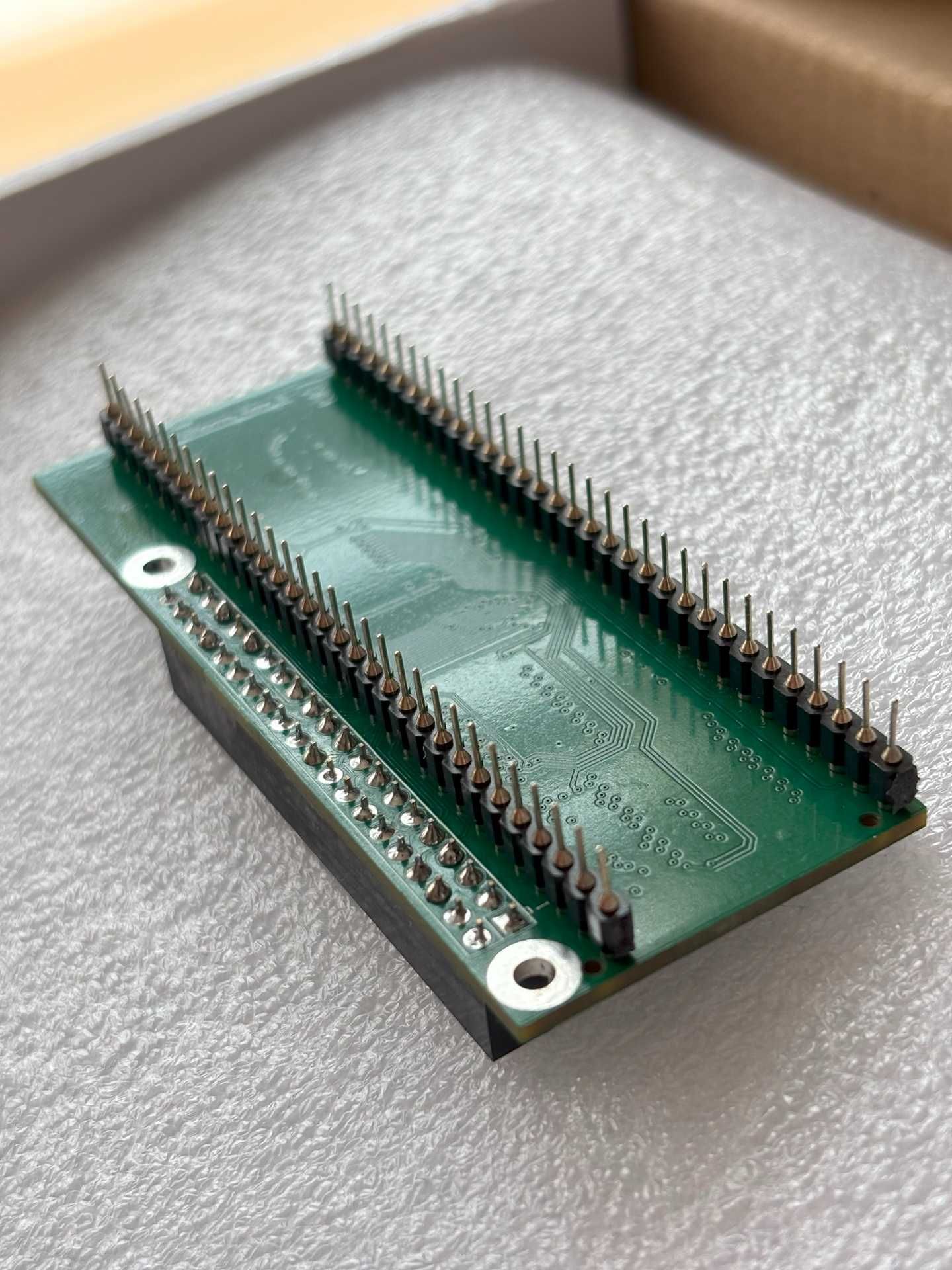Adapter Pistorm do Amiga 500 - akcelerator CPU, pamięć RAM, dysk