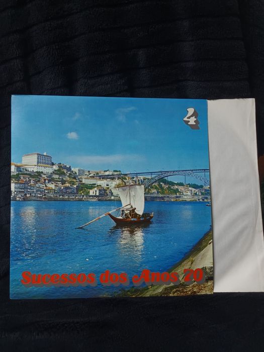 Colectânea de vinis "Os maiores sucessos da música Portuguesa"