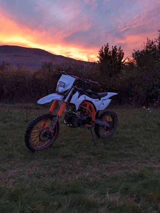 Продам срочно мотоцикл пітбайк