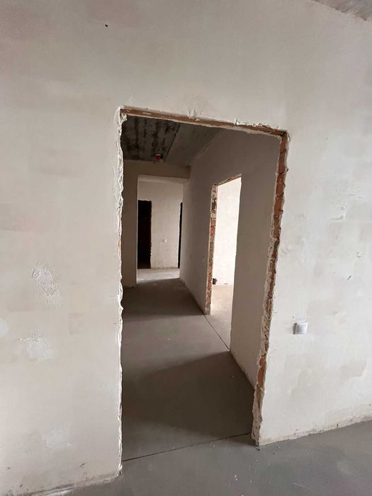 Переоформлення 2 відсотки ТОП розташування Рауш 2к ОЗЕРНА 68м2