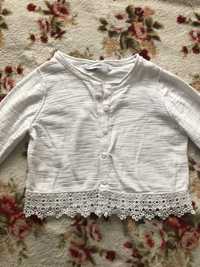 Sweterek biały rozmiar 104/110 z haftem George