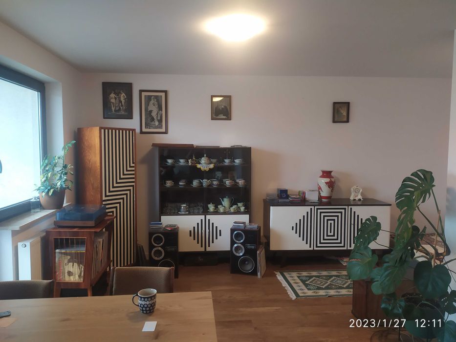 Komoda / witryna / szafa 'słupek'