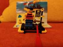 LEGO 1733 Pirates - Shipwrecked Pirate 1994r. Kompletność 100%