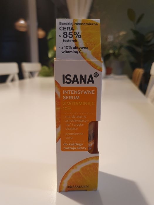 Isana intensywne serum z witaminą C 10%