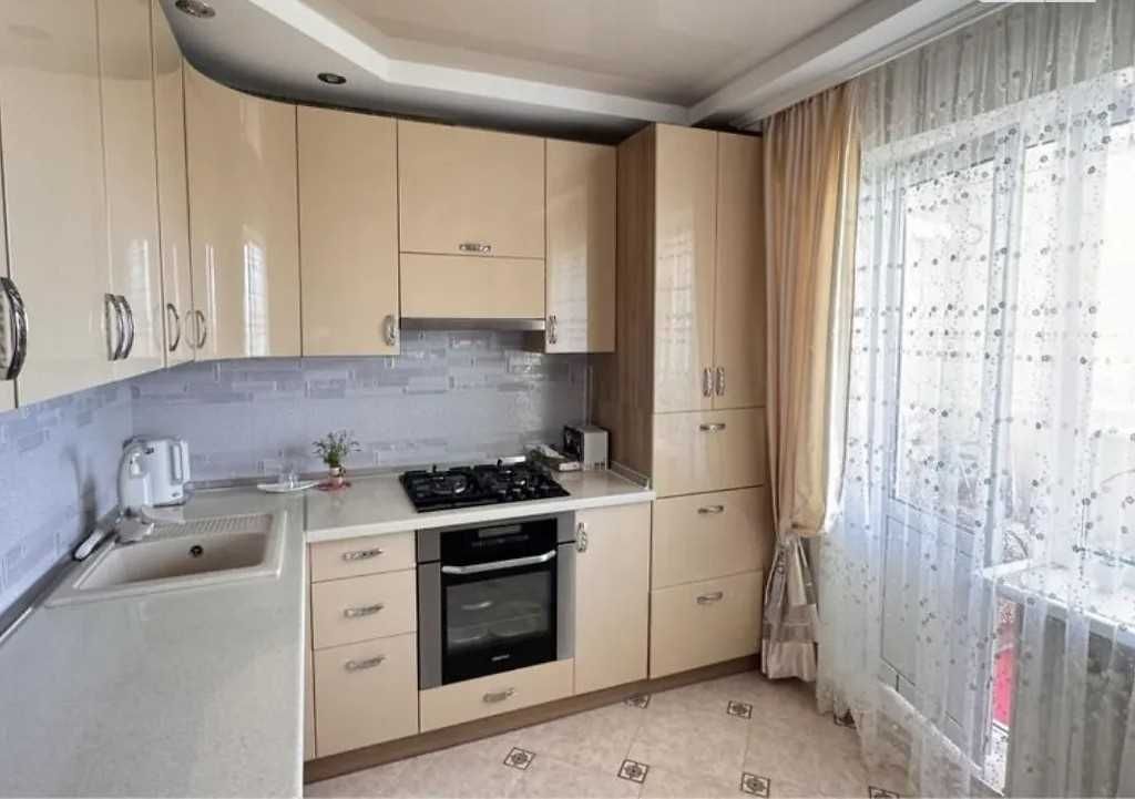 Продам 2-х кімнатну квартиру, Новобудова