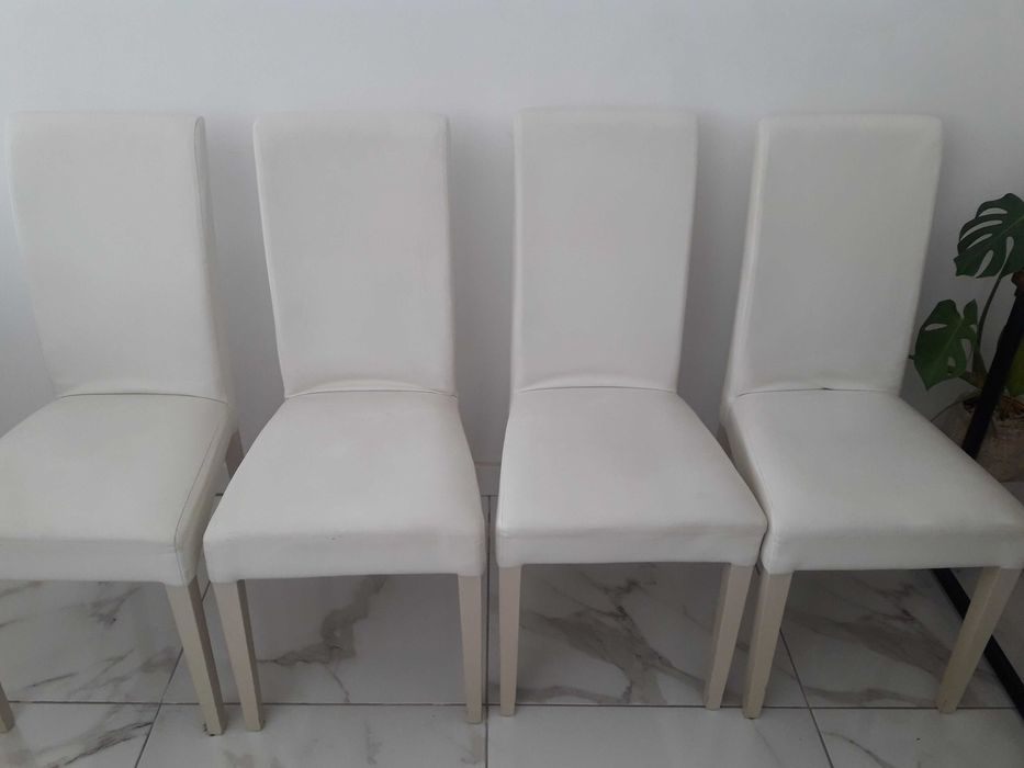 4 cadeiras em madeira e ecopele