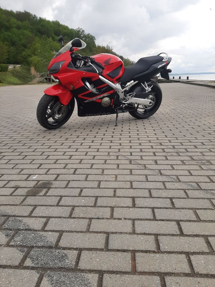 Honda CBR 600 F4I STAN bardzo dobry niski przebieg!! NIE gsxr r6