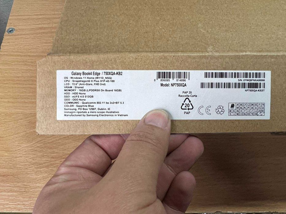 Samsung Galaxy Book4 Edge 15.6"IPS FHD Snapdragon X Plus 16/512Gb