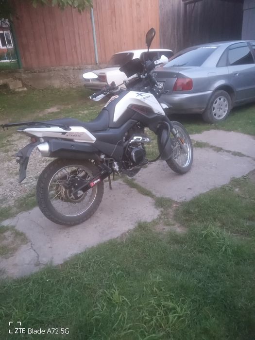 Shineray X-trail 200