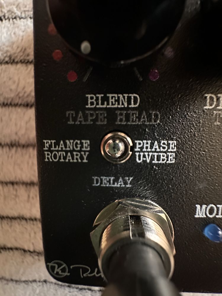 Keeley Dark Side V2 - multiefekt