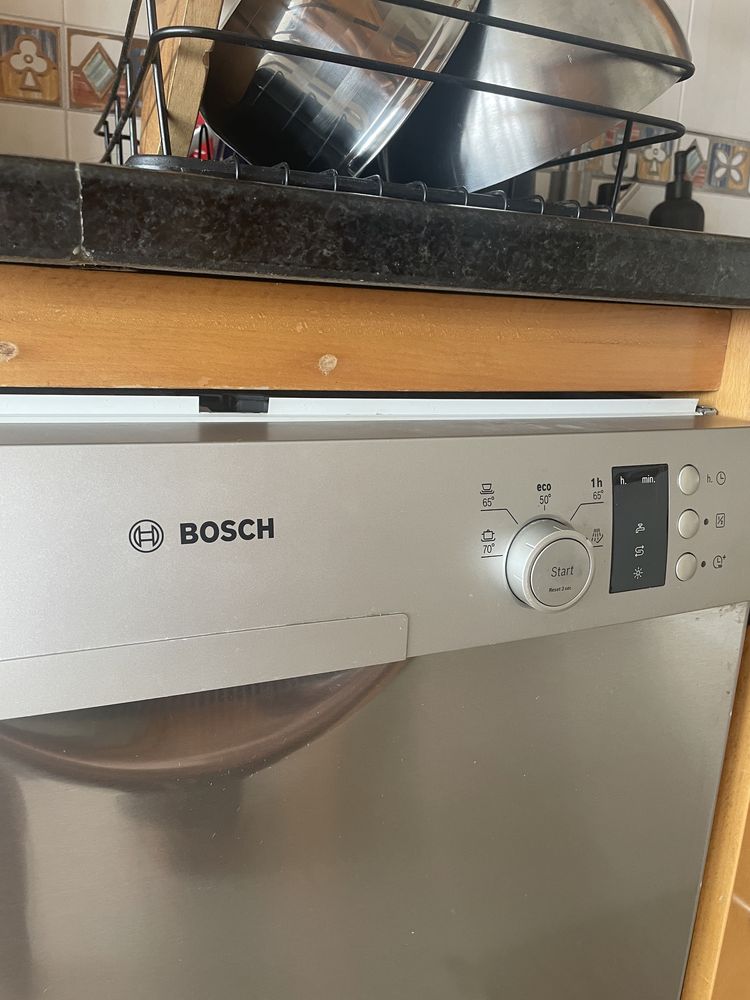 Máquina de Lavar Loiça BOSCH Serie 2 Silence Plus