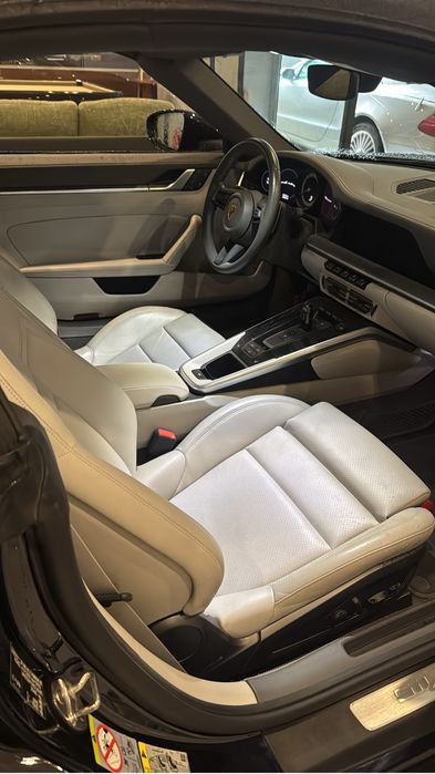 Porsche carrera 4S cabrio